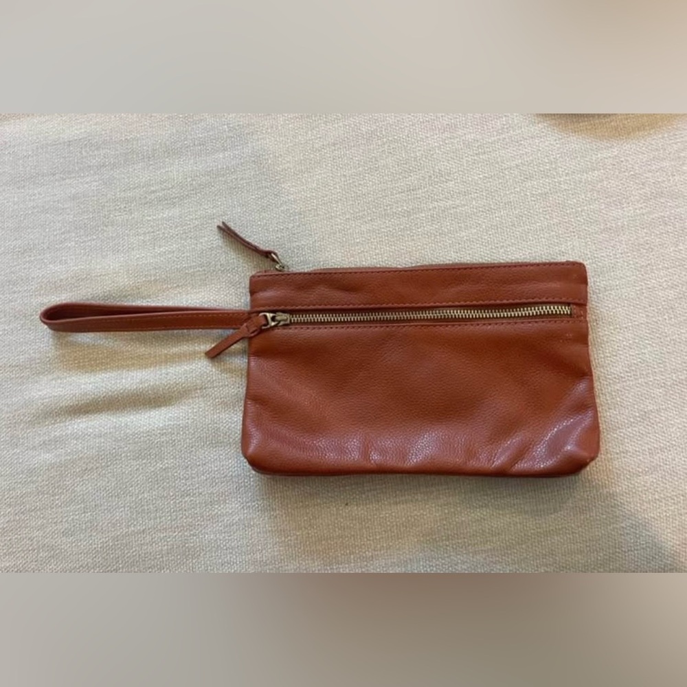Links & Kings Leather Wristlet Clutch